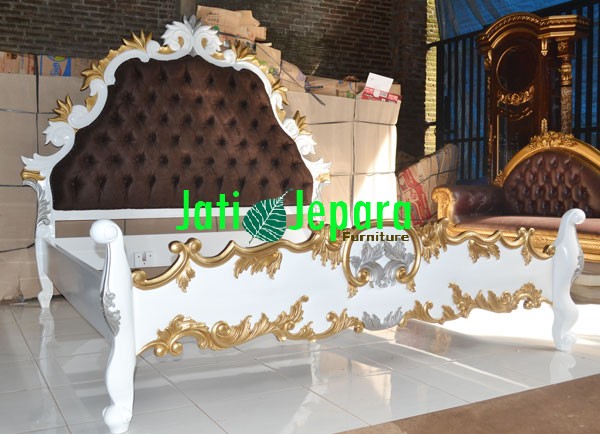 Bed French Painted Ratu BF16
